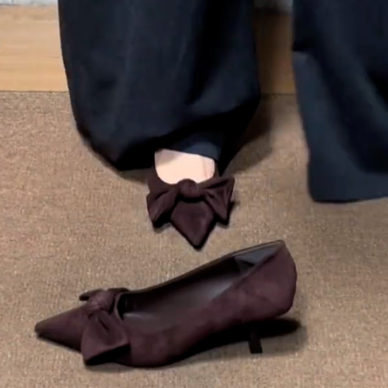 Women Fashion Trend 2025 - French Pointed-toe Bow Suede Single Shoe