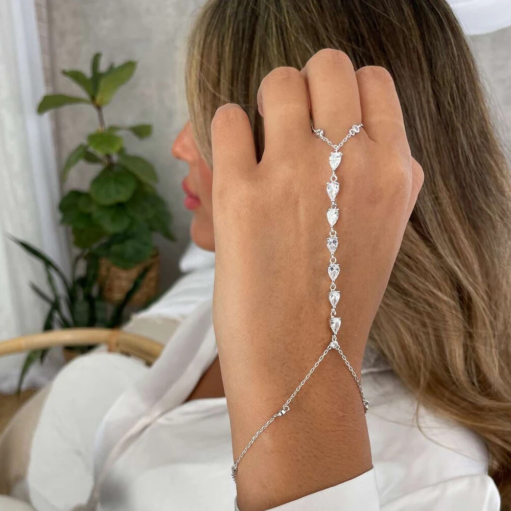 Women'S Fashion - Fashion Zircon Teardrop Finger Bracelet Slave