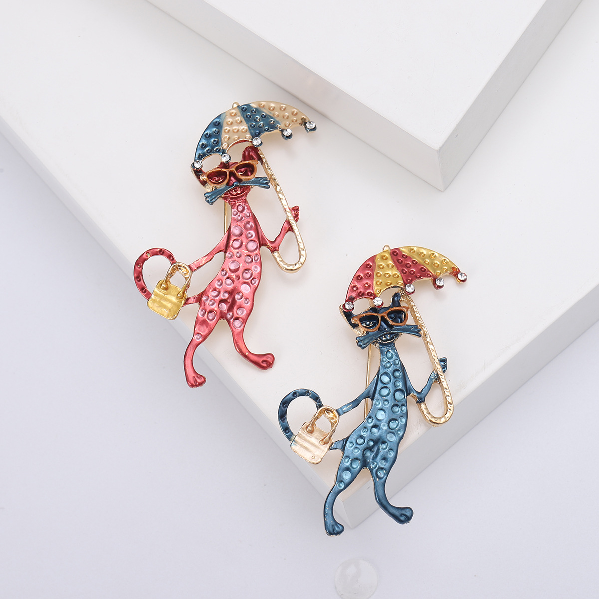 Women'S Fashion Umbrella - Elegant Enamel Cat Umbrella Brooch For