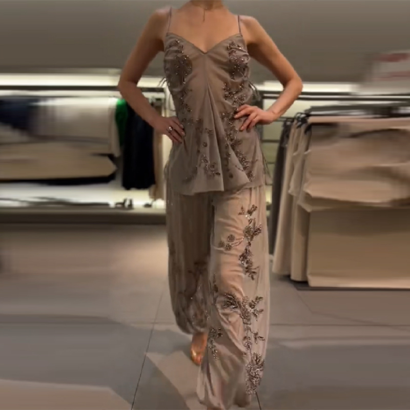 2026 New Women Grey Two-piece  - Wide Leg Palazzo Pants 评论和价格