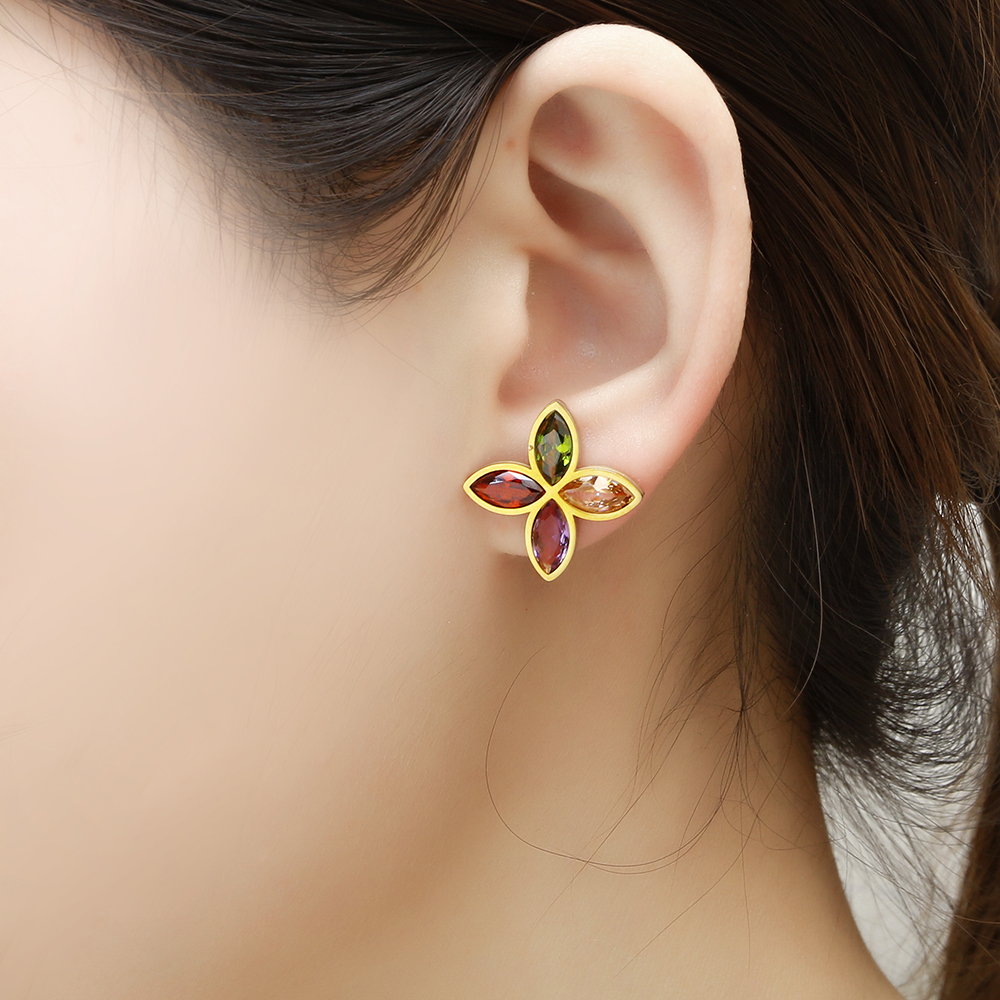 OUFEI Stainless Steel Jewelry  - Women'S Fashion Vogue 评论和价格